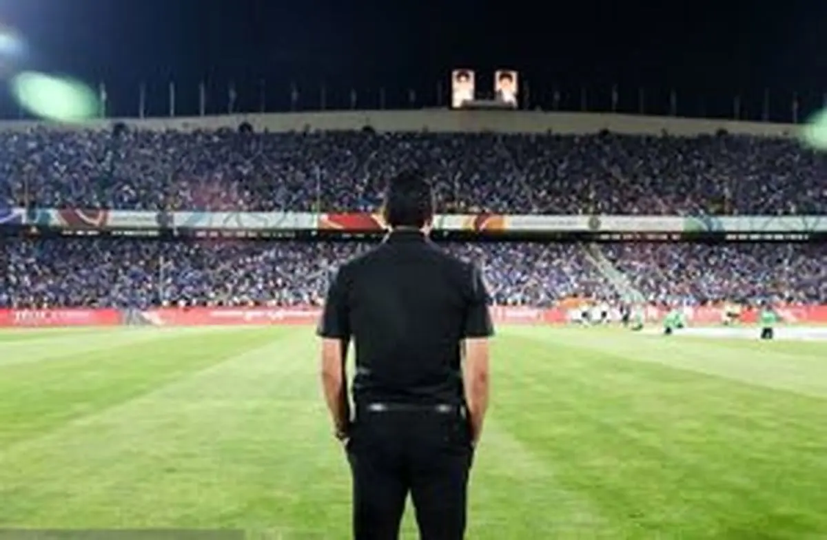 جواد نکونام از ایران رفت