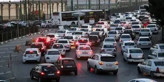 ترافیک سنگین در مسیر آزادراهی بین تهران و قزوین