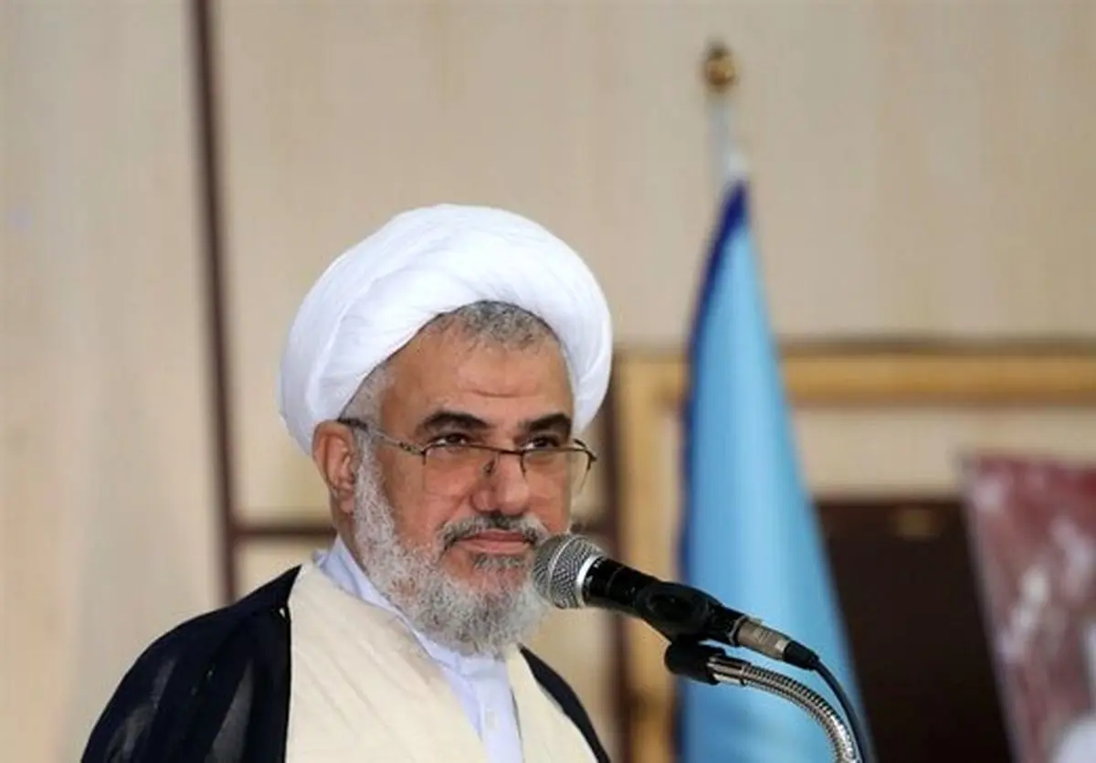انتقاد امام جمعه بندرعباس از «موضعگیریهای عجولانه خواص بیبصیرت در اغتشاشات»