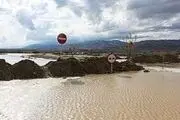 
سیلاب راه ارتباطی ۳ روستای غرب پلدختر را قطع کرد
