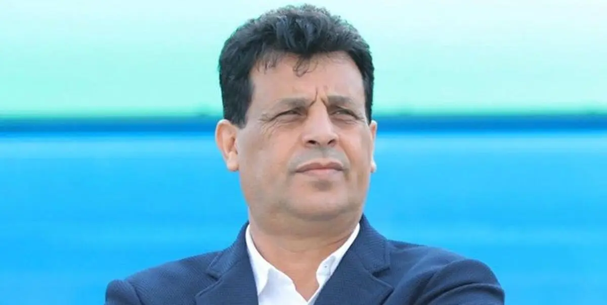 سرمربی تیم رقیب استقلال تهدید به استعفا کرد