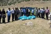 پاکسازی طبیعت زیبا و دیدنی تنگ صندوقه روستای 