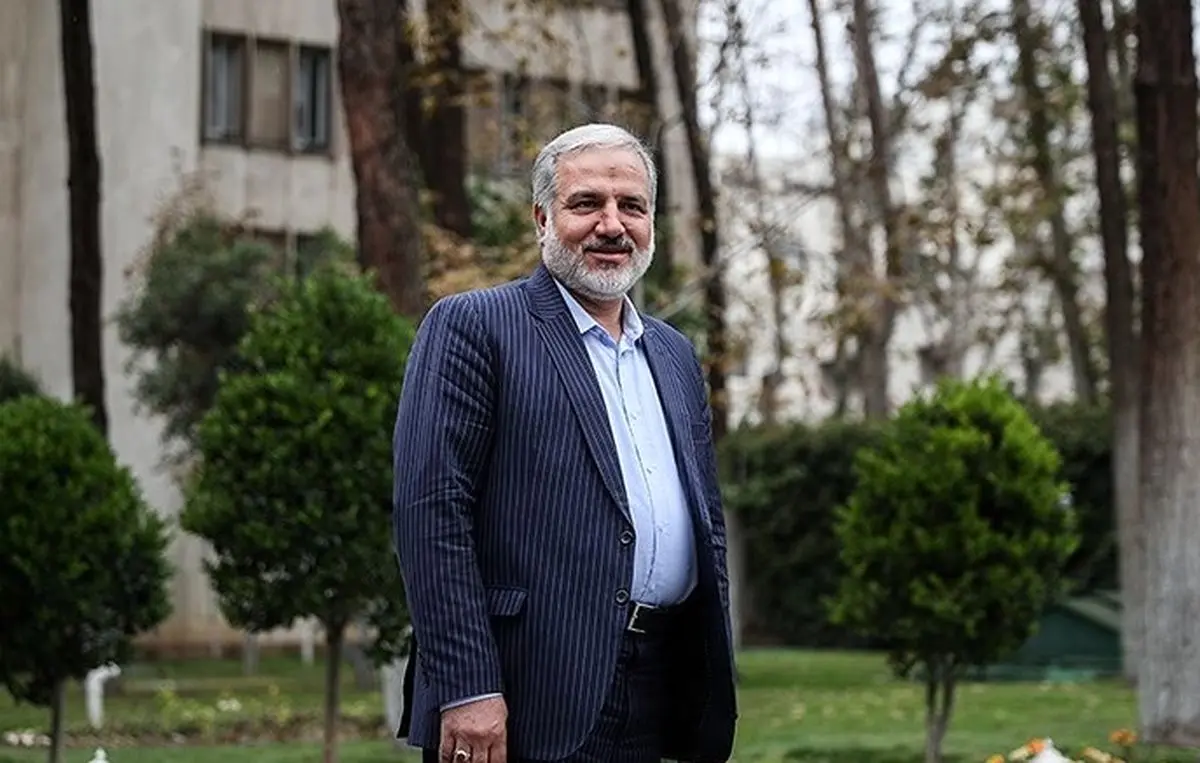 مبارزه با قاچاق نیازمند قوانین قاطع و محکم است