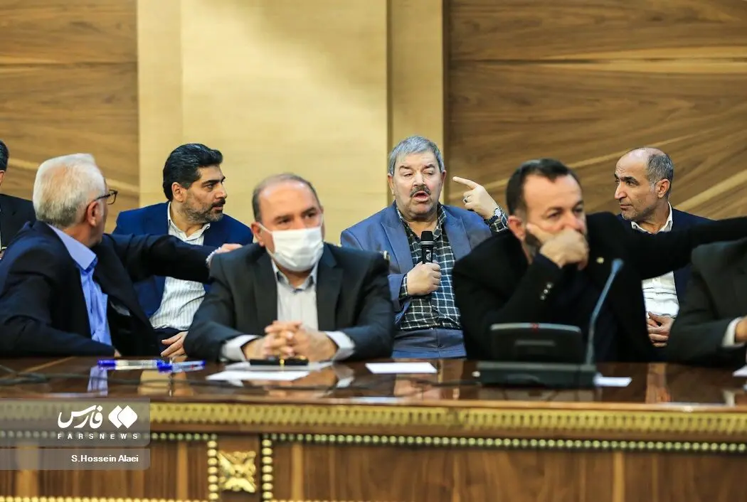 نشست رئیس جمهور با جمعی از اصناف و بازاریان/گزراش تصویری