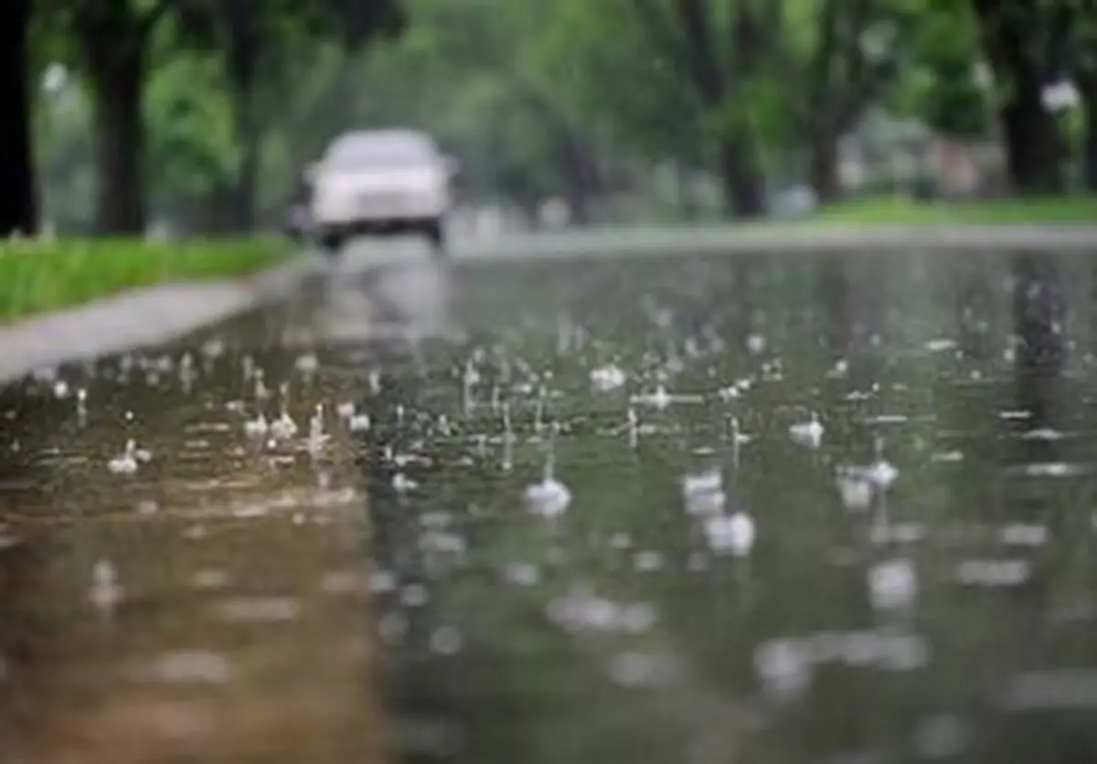 ادامه رگبار و رعدوبرق در برخی از نقاط کشور
