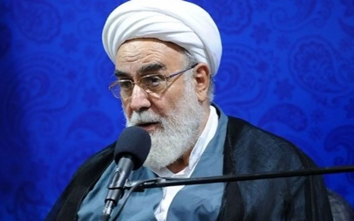 کسانی که در بیتالمال شنا میکنند باید جوابگوی مردم باشند