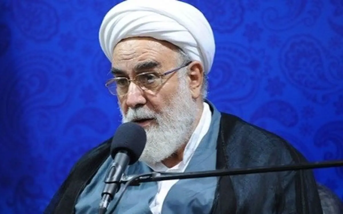 حجت الاسلام و المسلمین محمدی گلپایگانی: اقلیتی قارون‌صفت با ماشین‌های میلیاردی در خیابان‌‌ها رژه می‌روند
