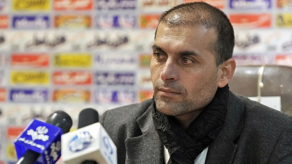 سید جلال حسینی به تنهایی یک تیم است