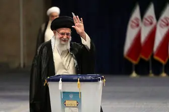 رهبر انقلاب: جمهوری اسلامی قوامش به حضور مردم است/ حضور مردم امری لازم و ضروری است+فیلم
