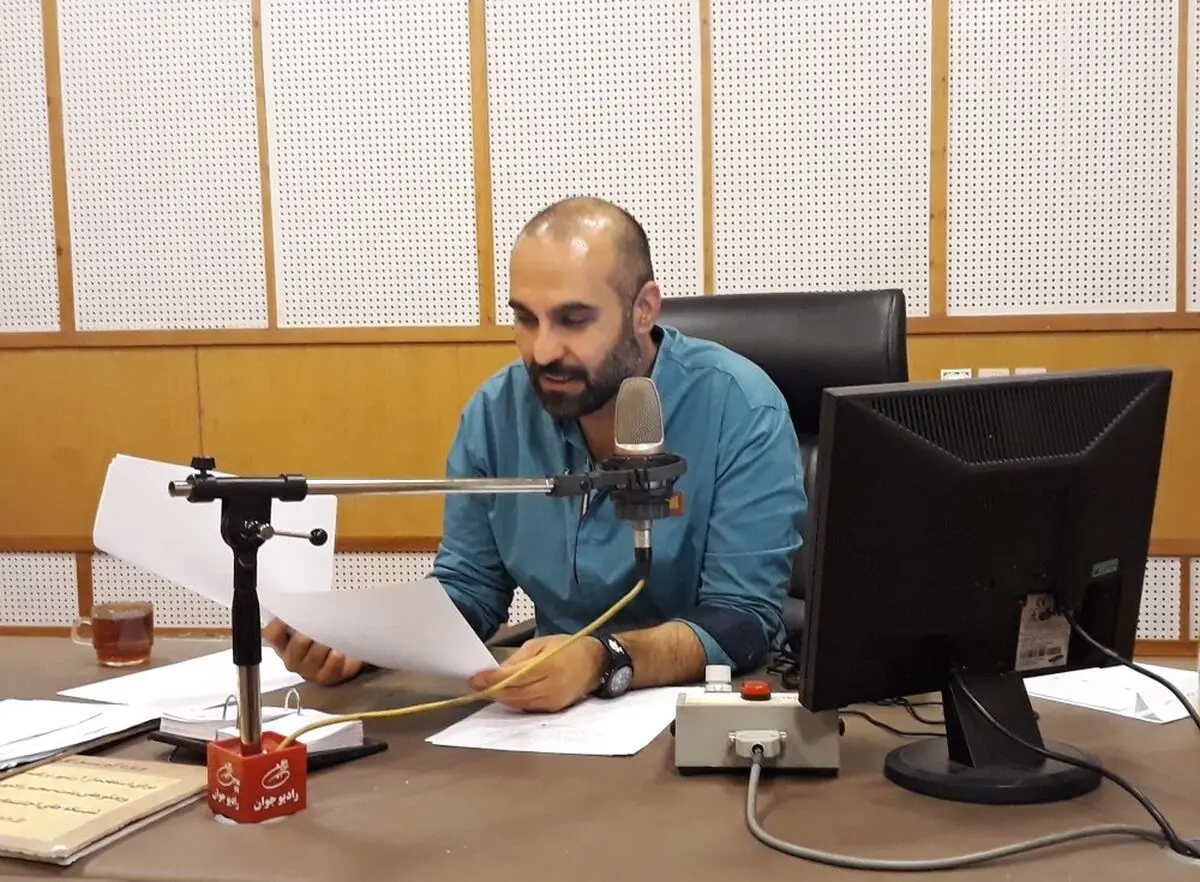 نیما رئیسی: من گویندگی را بازی می‌کنم 