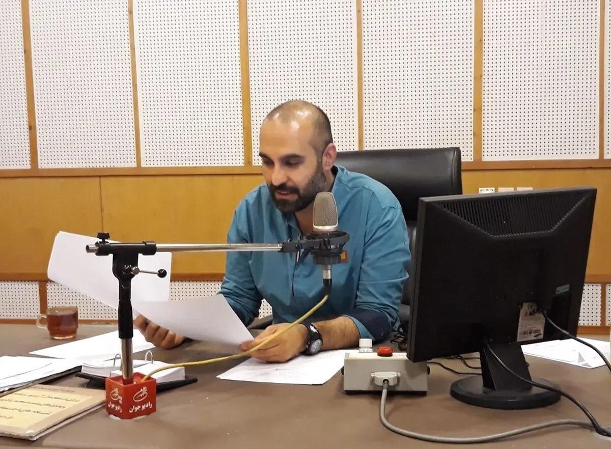 نیما رئیسی: من گویندگی را بازی می‌کنم 
