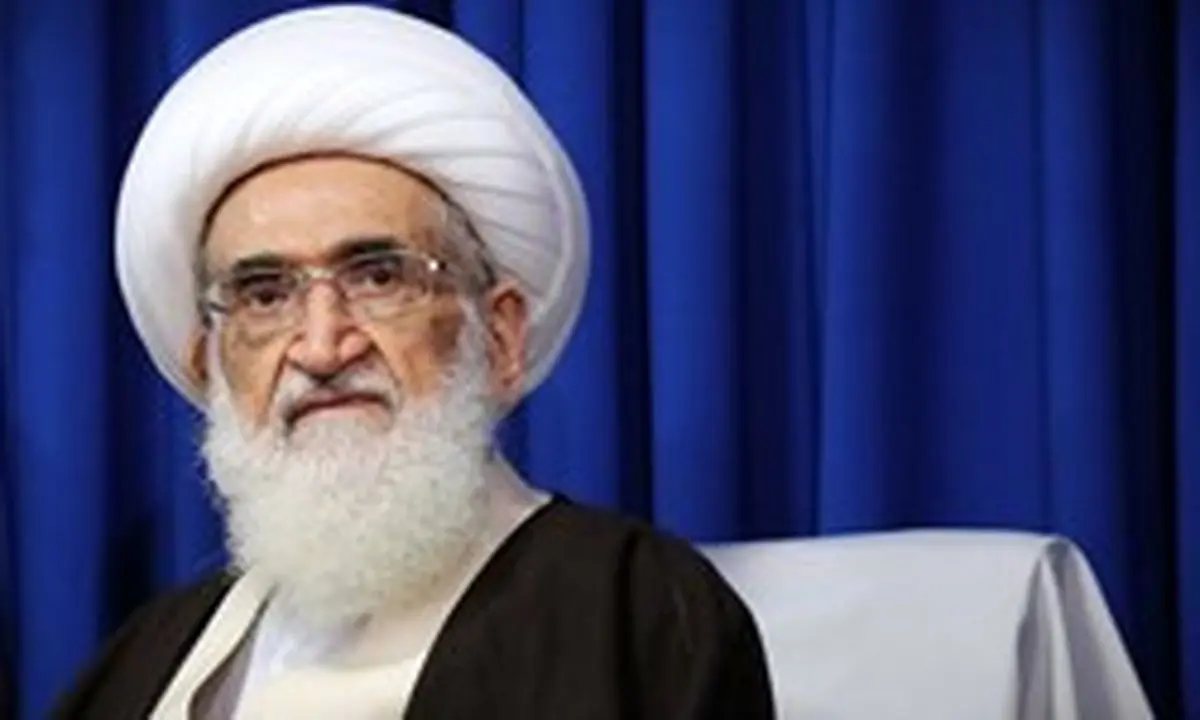 تقدیر آیتالله نوریهمدانی از حضور حماسی ملت در راهپیمایی 22 بهمن