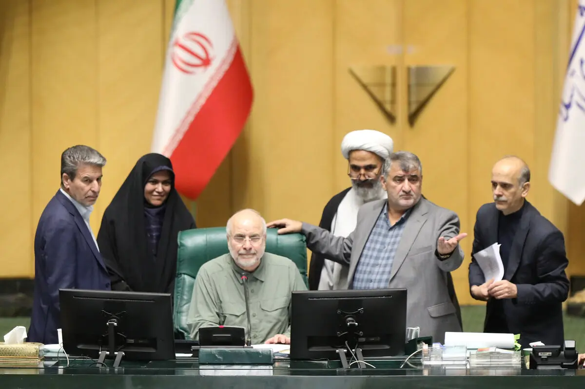 سوال از وزیر بهداشت در دستور امروز مجلس