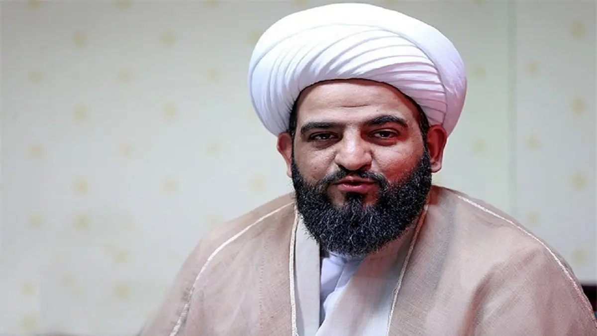 حجتالاسلام بیآزار تهرانی در بیمارستان بستری شد