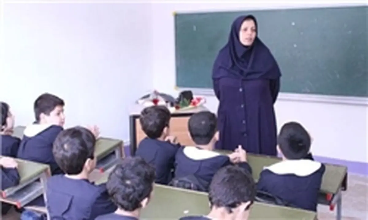۱۲ هزار نفر معلم تمام وقت شدند؛ ۱۰۰ هزار معلم دیگر تا مهر تمام‌وقت می‌شوند؟
