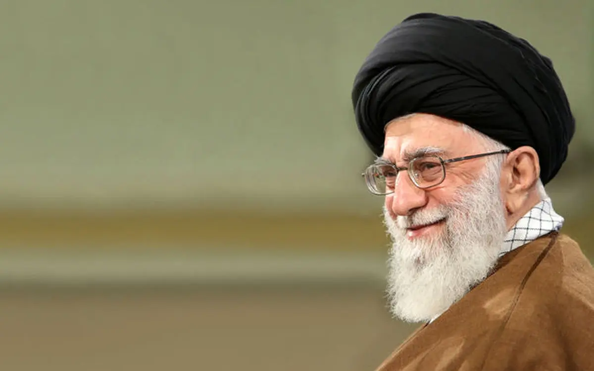 زنان شهید، جانباز و آزاده از برترین قلههای افتخارات انقلاب هستند