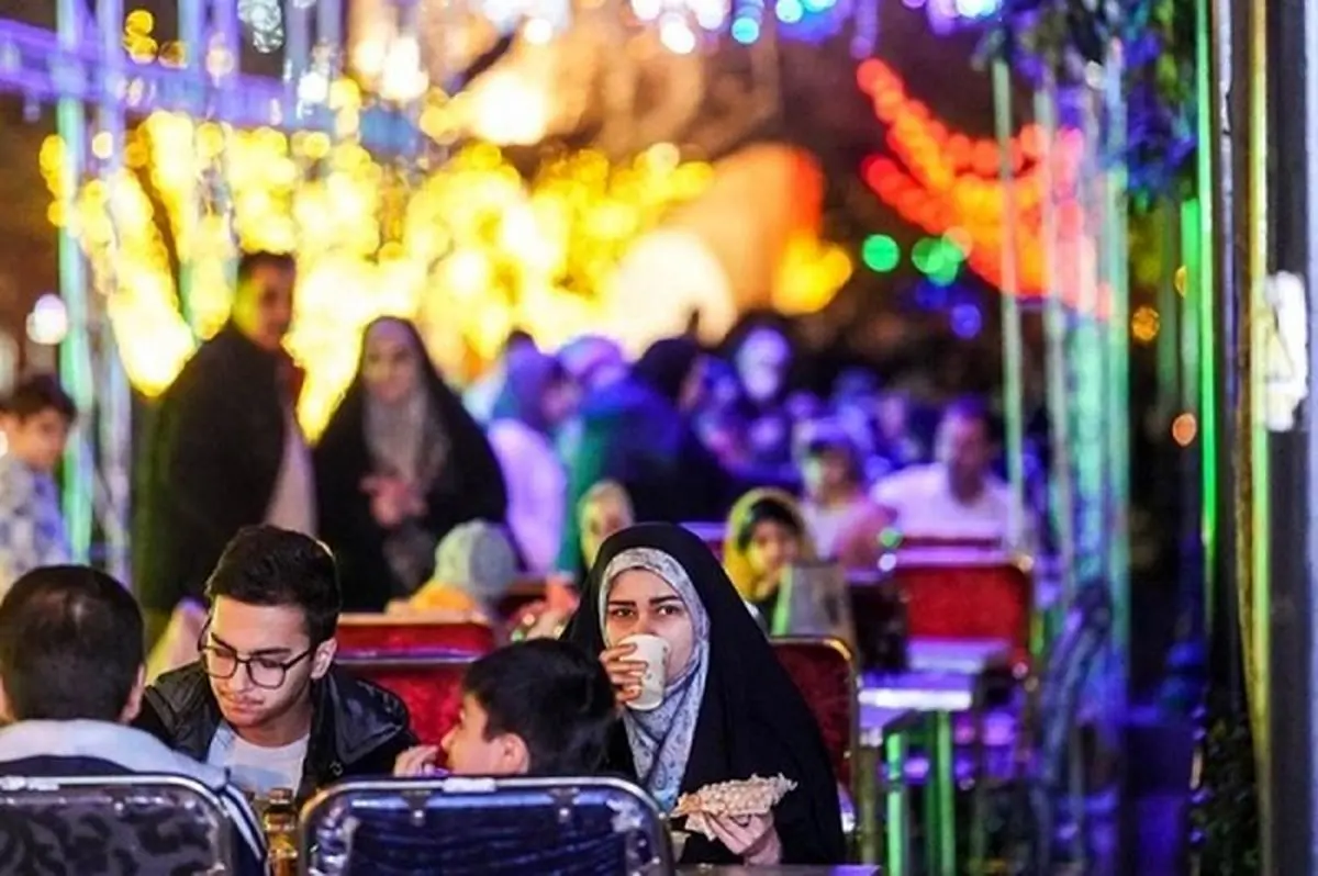 افطارخونه میزبان روزهداران تهرانی + فیلم