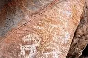 کشف سنگ نگاره‌های سه هزار ساله در محلات+عکس