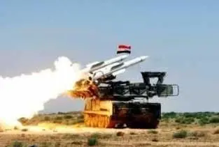 تاسیسات نفتی عربستان هدف موشک های یمنی شد