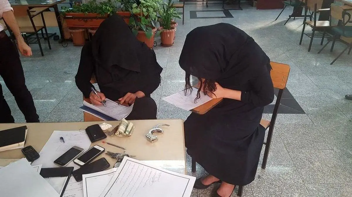 پسرهای دختر نما بعد از سلاخی مرد 45 ساله دستگیر شدند/عکس