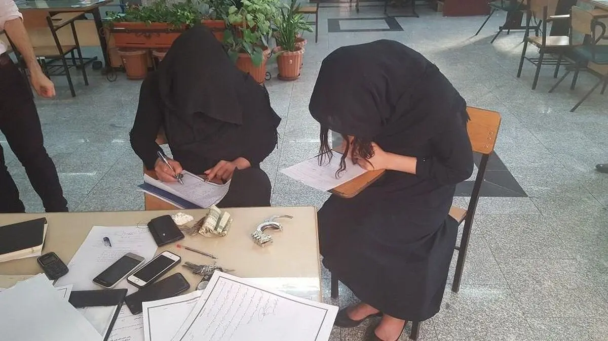 پسرهای دختر نما بعد از سلاخی مرد 45 ساله دستگیر شدند/عکس