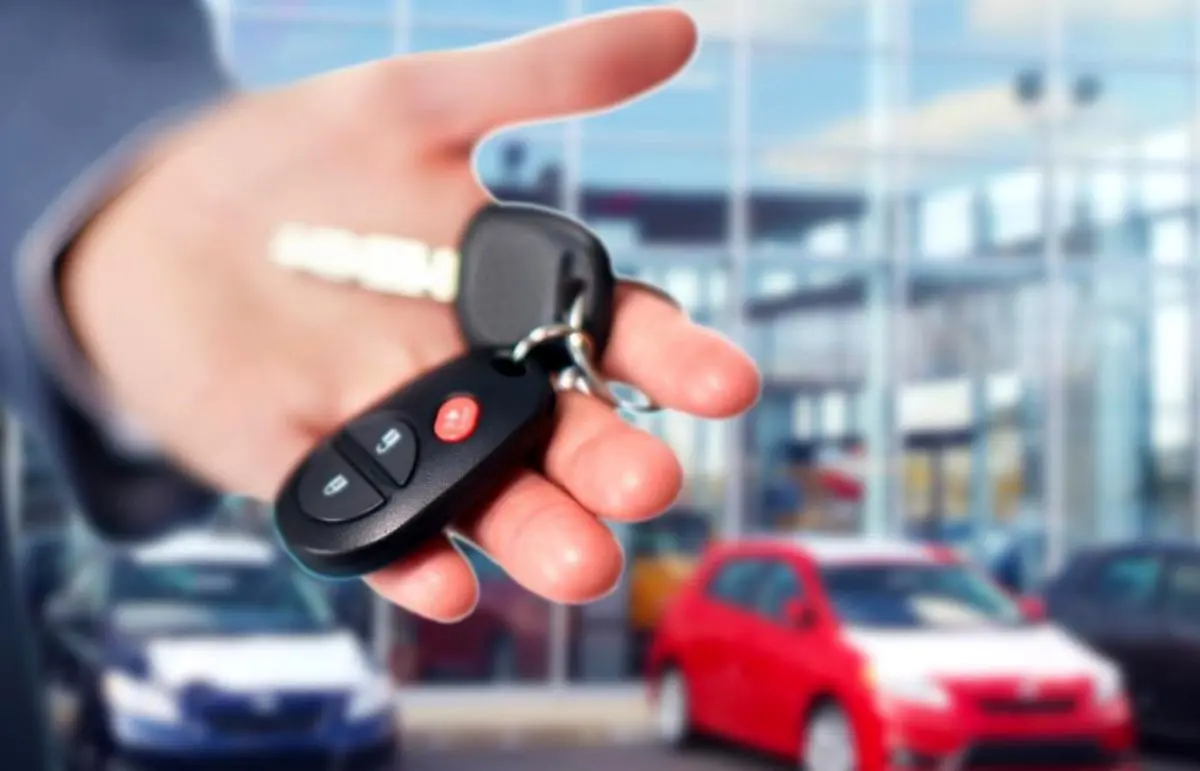 بیش از 75 درصد خودروهای تحویلی، تعهدات معوق است