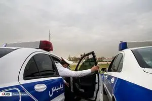 نجات جان راننده تویوتا توسط مأمور پلیس راهور