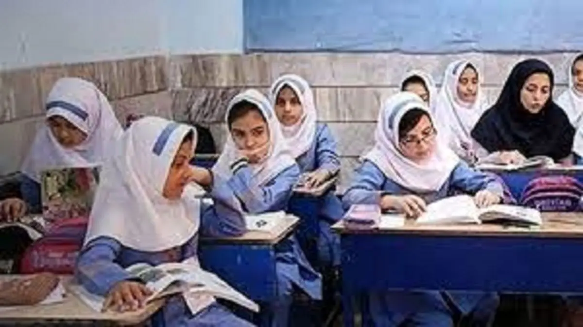 ارتقای کیفیت آموزش با اولویت قرار دادن مدارس عادی دولتی است