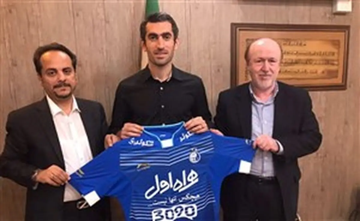 قرارداد جباری با استقلال سفید است!