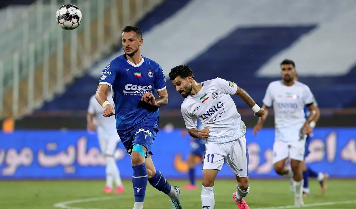 پرسپولیس با مهاجم استقلال توافق کرد