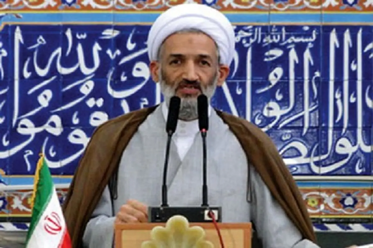  امام جمعه ساری: مردم حساب آشوبگران و اغتشاشگران را از مطالبات درست جدا کنند 