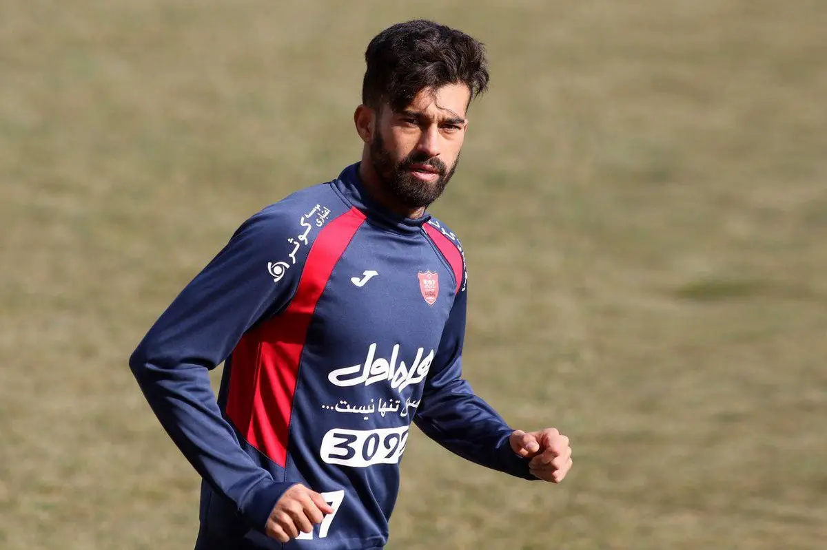 رامین رضاییان نیم فصل پرسپولیسی می شود؟