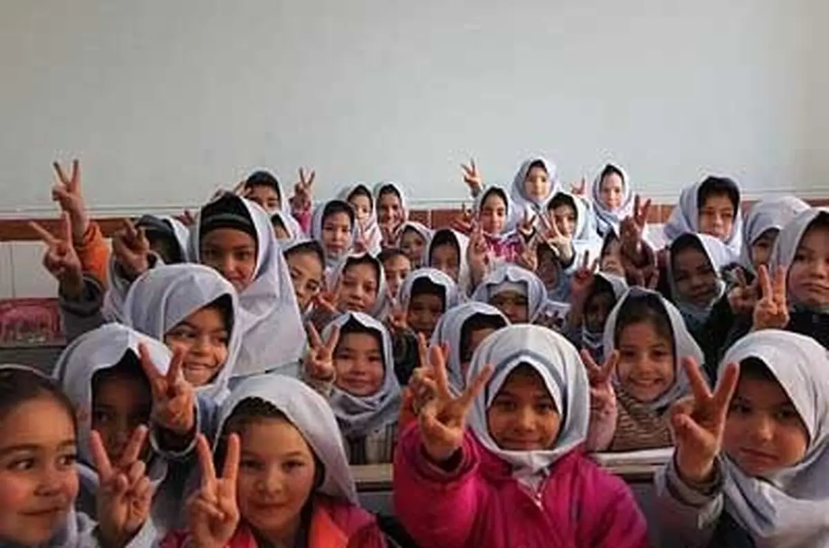 هر دانش‌آموز اتباع خارجی چقدر هزینه برای دولت دارد؟