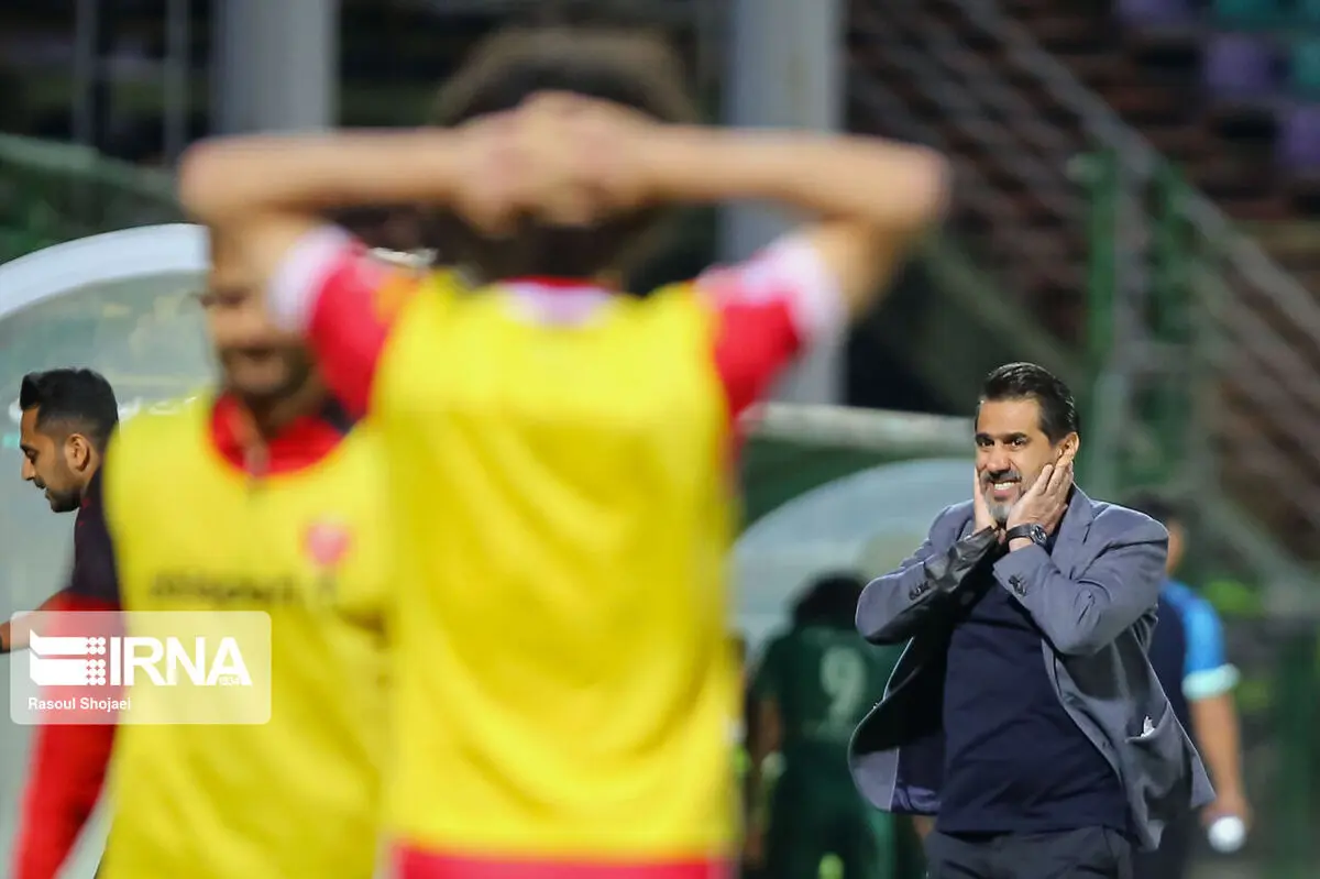 حمله طوفان زرد به پرسپولیس 