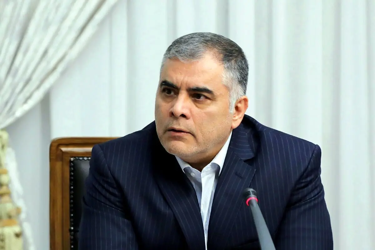 واکنش وزیر دولت مسعود پزشکیان درباره افزایش قیمت بنزین