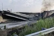 ریزش بخشی از بزرگراه پر رفت و آمد در آمریکا