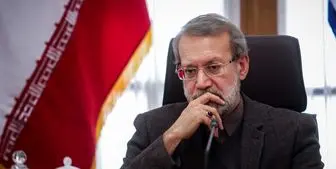 شوخی علی لاریجانی روی آنتن زنده تلویزیون: رژیم ما رو‌گرفته!