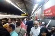 مصدومان برخورد دو قطار در متروی طرشت به 48 نفر رسید