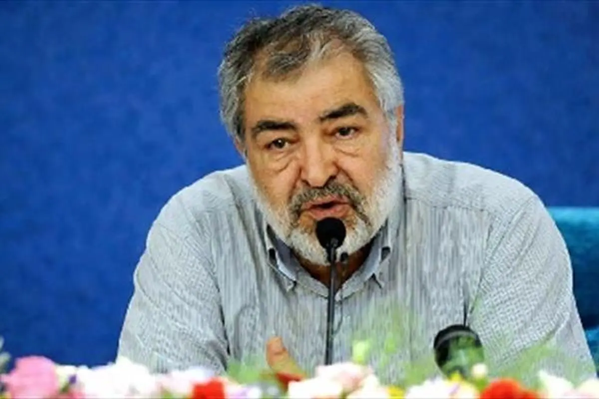 محمود عزیزی: فضای سینما ویران‌کننده و ناسالم است