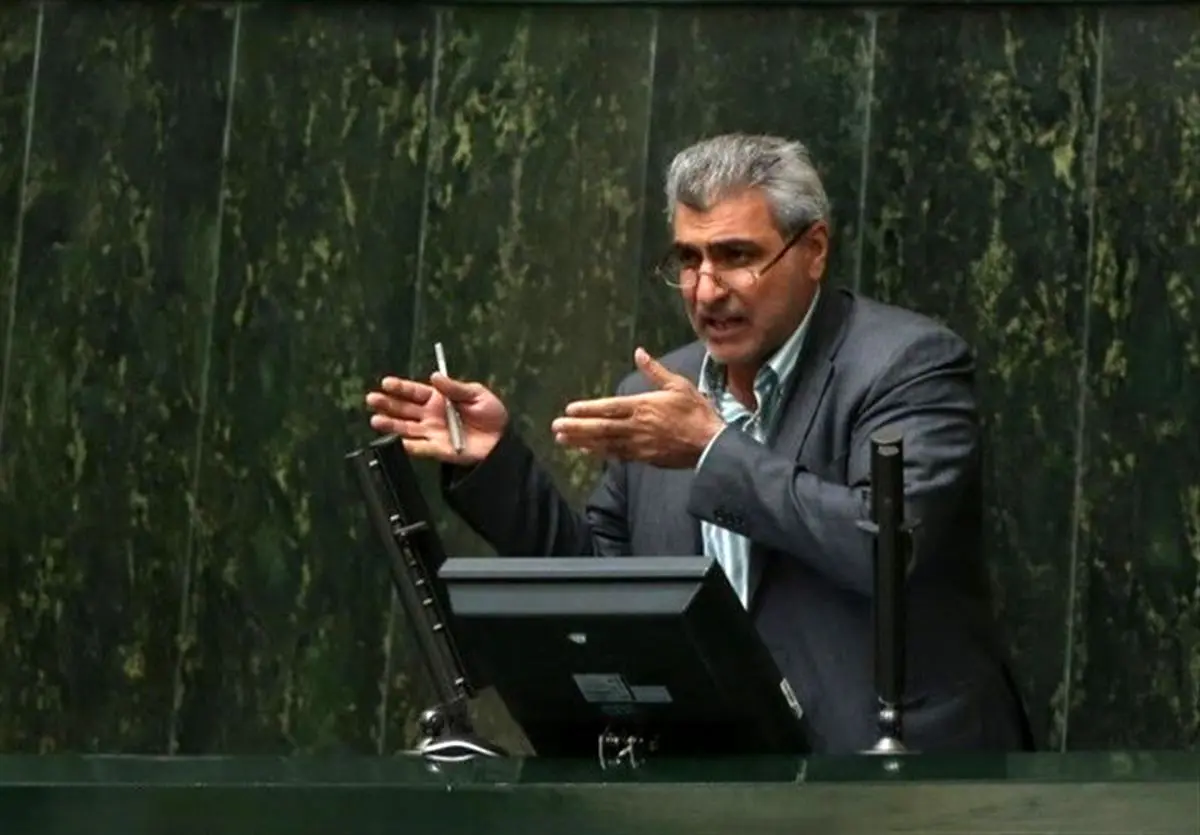 تعرفه واردات خودرو صفر شود، خودروسازیهای داخلی تعطیل میشوند