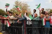 استقبال دوستداران ایران اسلامی از روحانی در فرودگاه
