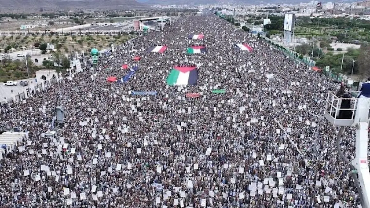 راهپیمایی گسترده یمنیها در حمایت از غزه و لبنان