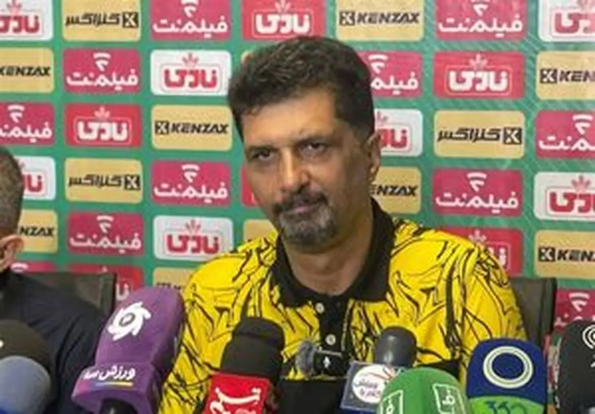 
اظهارات عجیب سرمربی آلومینیوم پس از شکست در برابر پرسپولیس
