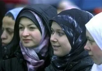 زن مسلمان در لندن مورد حمله قرار گرفت!!