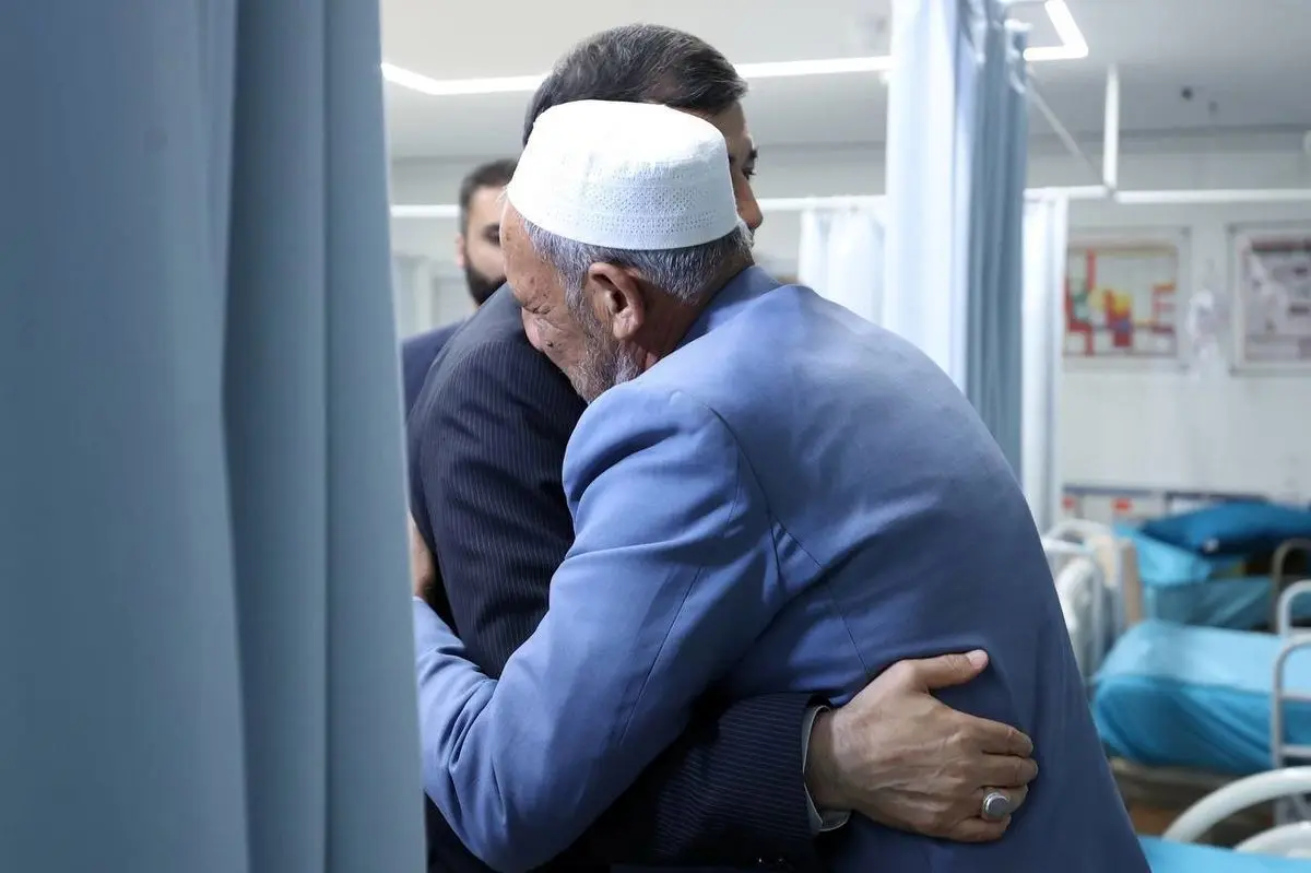 مصاحبه‌ دردناک پدر صابر کاظمی