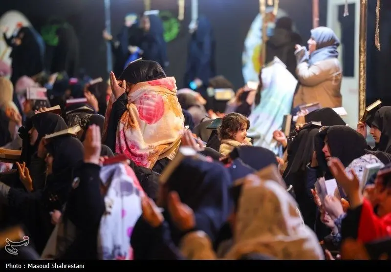 شب قدر در کهف الشهدا/ گزارش تصویری