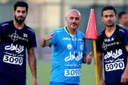 انتقاد مربی استقلال از هواداران
