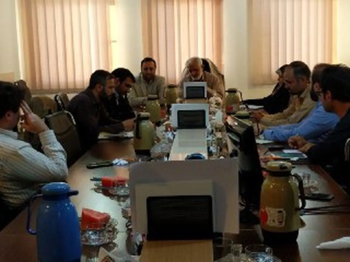 نقدینگی کشور به هیولایی تبدیل شده که مهار آن دشوار است