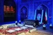 رونمایی از نماد مزار مطهر رهبر شهید انقلاب در میدان آزادی