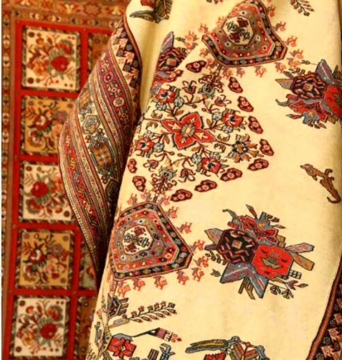 ارزیابان شورای جهانی صنایع دستی به سیرجان رسیدند